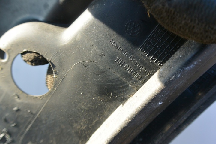 фото №9, Панель под лобовым стеклом vw transporter t5 eu