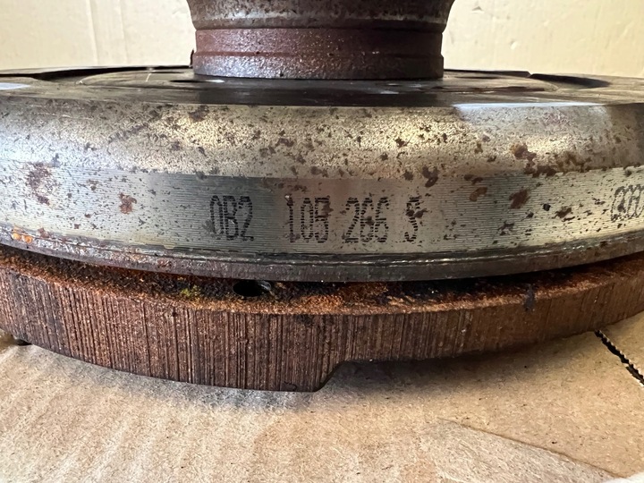 фото №7, A4 b8 рестайлинг 2.0 tdi cgl сцепление колесо двухмассовый прижим диск 0b2105266s