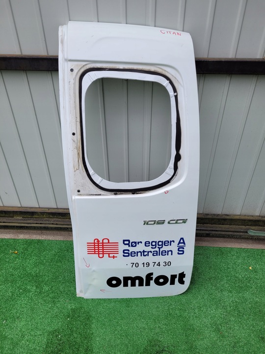 фото №1, Citan w415 kangoo дверь зад правые задние крылья