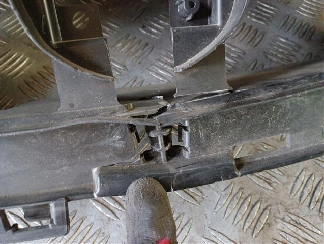 фото №5, M1 smart for four поддержка решётка a4538855800