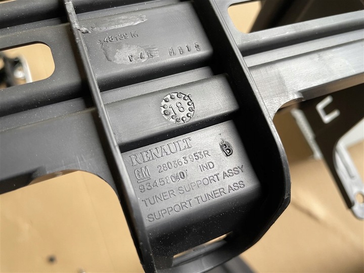 фото №9, Радио навигация рамка крепление код renault trafic 3 iii 19r