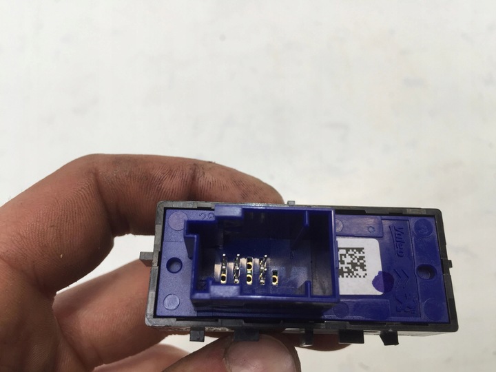 фото №4, Peugeot 3008 ii 21r панель кнопки асистент ременя