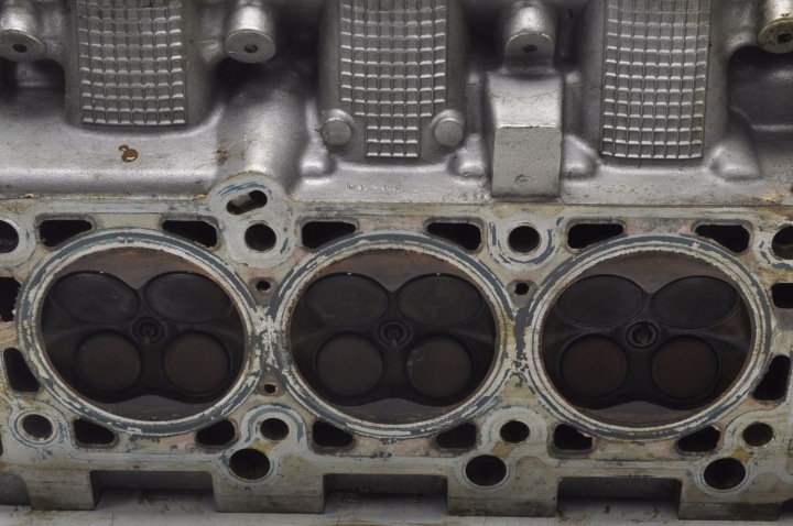 фото №10, Sebring ii 300m lr 2.7 v6 203km головка ліва 04663697ab