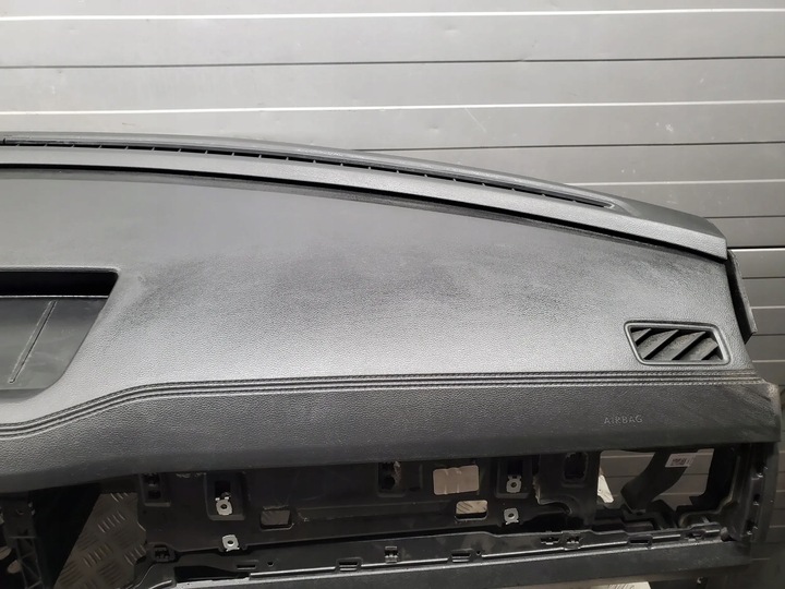 фото №13, Volkswagen atlas 3cn857181a з спереди панели распределительные, консоль