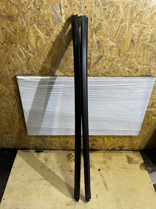 фото №1, Ford kuga mk3 19- поріг накладка порога планка порогова права lv4b-s10154-a