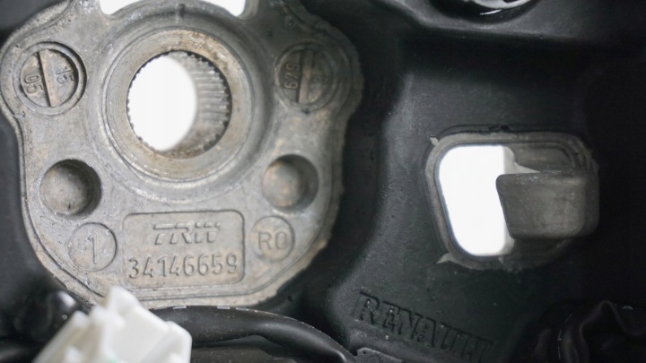 фото №16, Руль кожа кожаный renault twingo 3 iii 14-18 484007081r