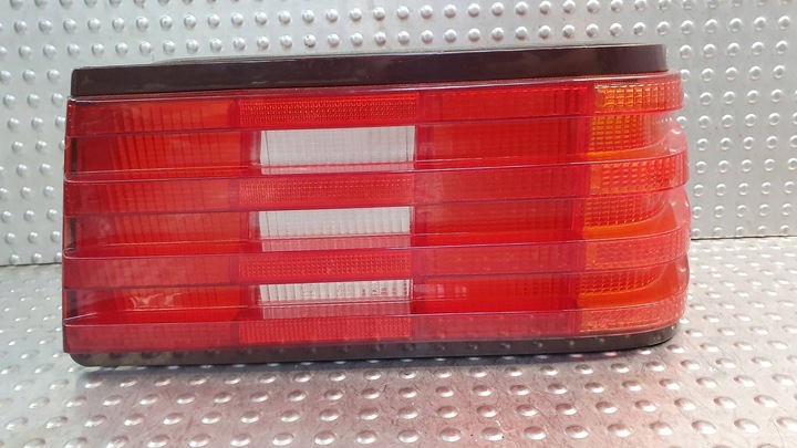 фото №1, Лампа зад права плафон mercedes sl r129 w129 89-