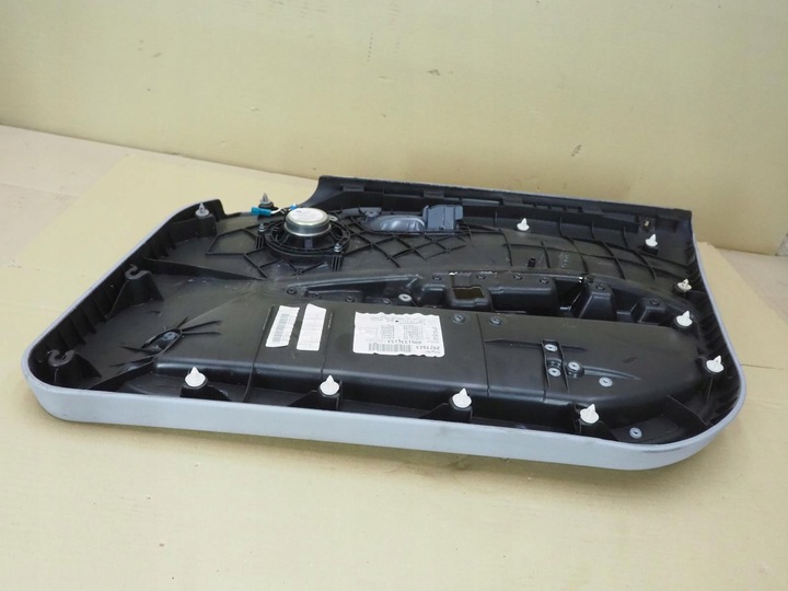 фото №15, Обивка боковина перед левый bmw e87 5d европа