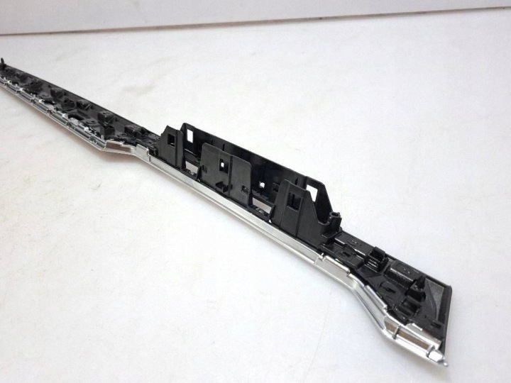 фото №14, Vw passat b8 2019 рамка бардачка dekor консоли 3g1853262aj 3g1853261h