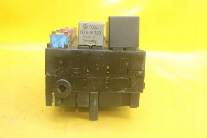 фото №11, Коробка запобіжників vw transporter t4 multivan 357937039