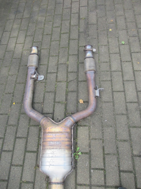 фото №8, Вихлоп глушник mecrcedes c-klasa w205 3.0 v6 4.3 a2054912100 a2054912200