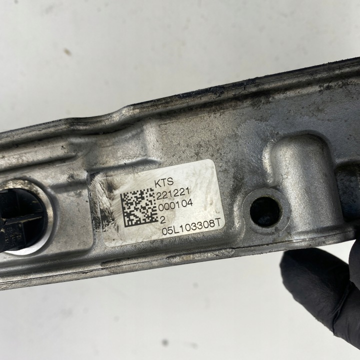 фото №7, Валы грм audi a3 q3 vw 2,0 passat tiguan seat skoda superb 2.0 tdi