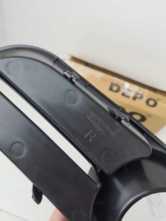 фото №7, Toyota corolla e12 hb 04-07 галоген праві