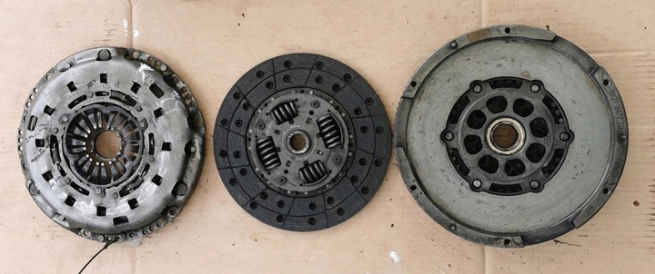 фото №2, Ford transit mk8 custom 2.2 колесо двухмассовый диск прижим сцепления сцепление