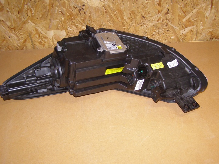 фото №8, Лампа передняя правая левая kia sportage iv ксенон