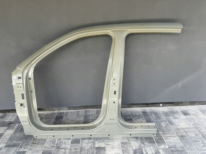 фото №1, Kia sorento iv 4 поріг стійка лівий рамка обшивка ліві org!