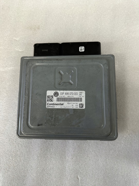 фото №1, !комп'ютер двигуна vw golf v plus 03f906070gg!
