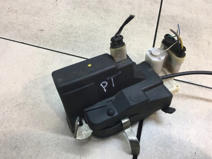 фото №5, Замок двері праві зад lancia thesis 8 pin