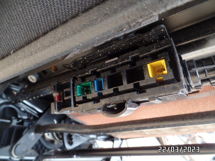 фото №10, Сиденье правые пассажира astra iii h cabrio twintop