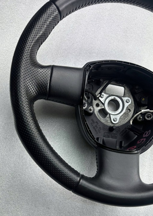 фото №8, Руль audi a3 8p q5 8r a5 cabrio sportback trzyramienna кожа лепестки