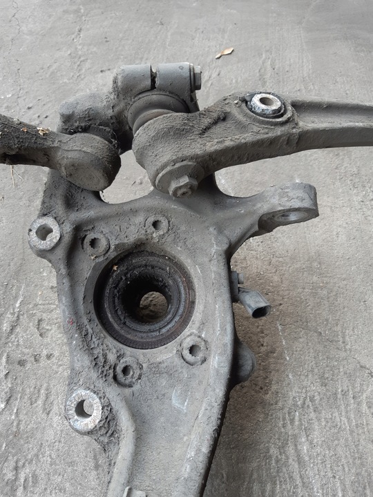 фото №7, Audi a4 b8 a5 8t a6 c7 a7 поворотна опора права праві перед 8k0407258e
