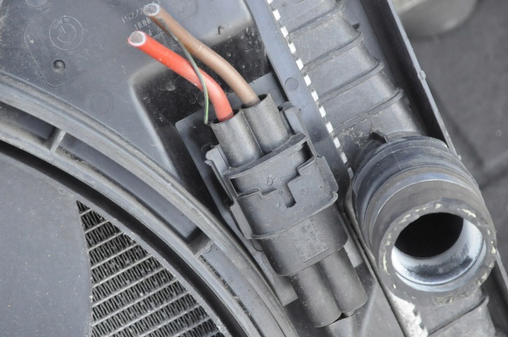 фото №6, Bmw 3 f32 радиатор комплект 8641963 8641946 8672102 6804722 7600532