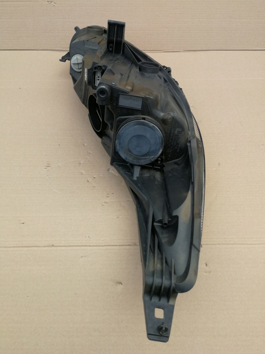 фото №10, Ford fiesta mk7 рестайлінг 12- лампа ліва перед лінза +led c1bb-13w030-cg