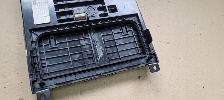 фото №10, A6 c7 4g захист кришка попільнички перед 4g0863273 25s a7 4g