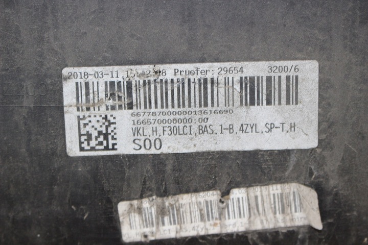 фото №15, Бампер зад bmw f30 lci 475 чорний sapphire