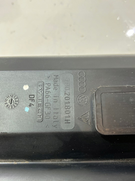 фото №6, Фильтр угольный vw touareg 7p 3.6 v6 7p0201801h полный