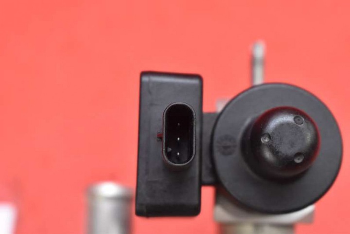 фото №8, Теплообменник тепло 1037357-00-g 1039040-00-g tesla модель s performance 762 km