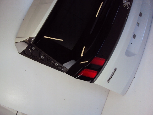 фото №4, Крышка задняя зад комплектная peugeot 3008 ii kwed kwe