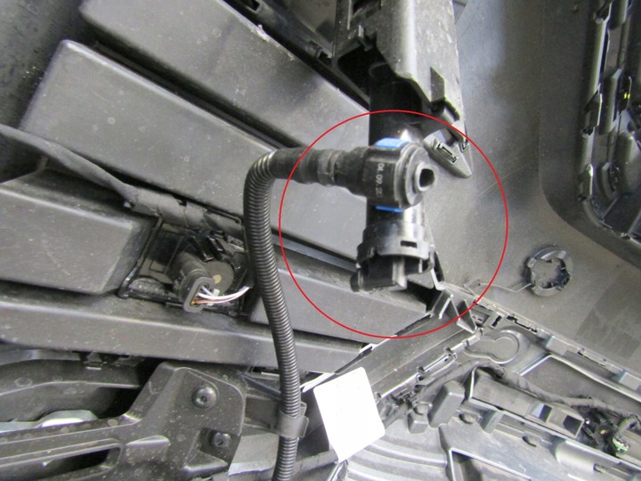 фото №15, Бампер перед vw touareg 3 iii r-line 760 18-