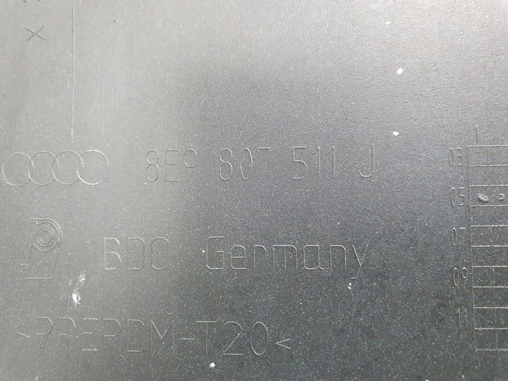 фото №13, Audi a4 b7 универсал 8e9 бампер зад задний 8e9807511j