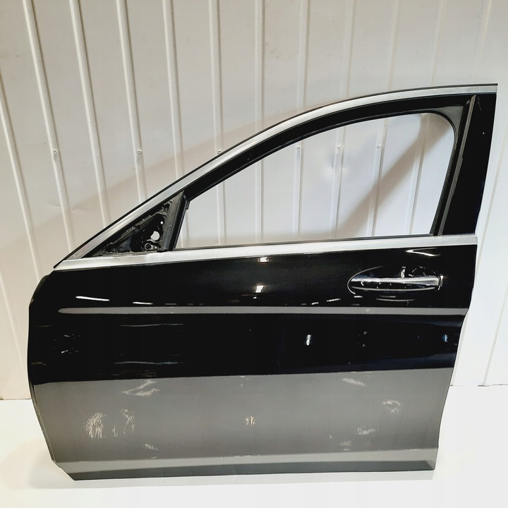 фото №1, Mercedes c-klasa w205 sedan двері ліві передні перед 197