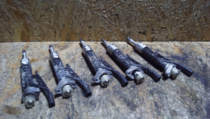 фото №10, Bmw f20 форсунки топлива 7639990