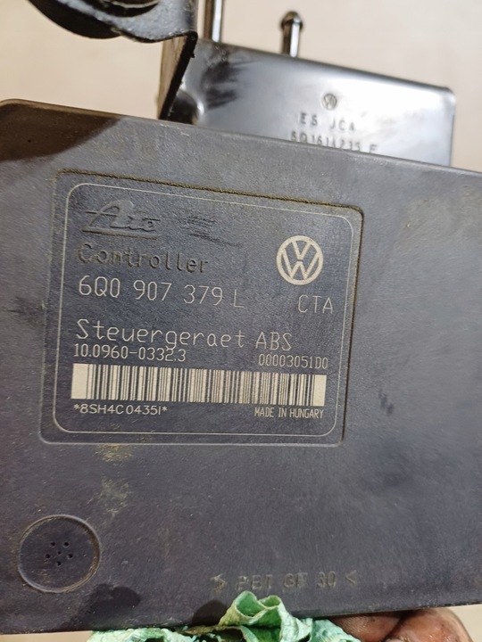 фото №5, Насос блок управления abs vw polo 4 iv nr. 6q0907379l- 6q0614117h