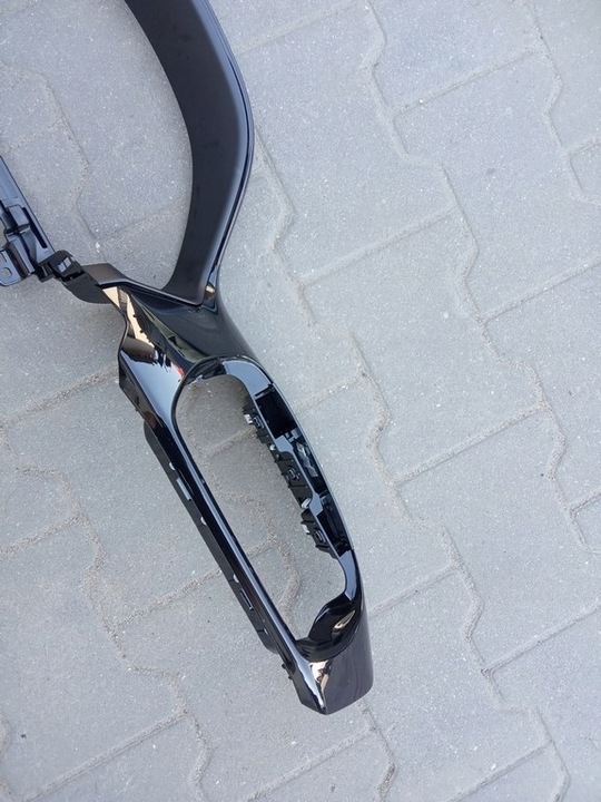 фото №8, Ford fiesta mk8 2017-23r. - рамка dekor консоли