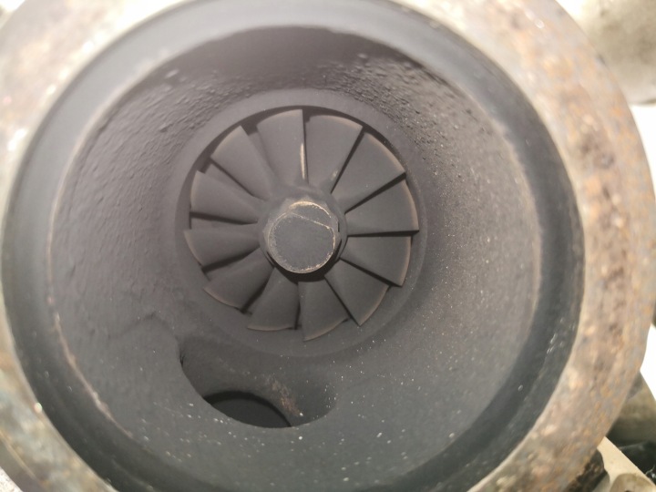 фото №14, Турбонагнетатель volvo s60 s80 xc60 xc70 ii 2.4 d3 d4 d5 36002664 36002640