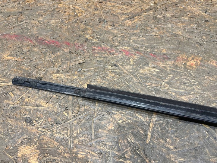 фото №6, Mazda cx3 cx-3 14-21 прокладка планка накладка двері ліві зад задня