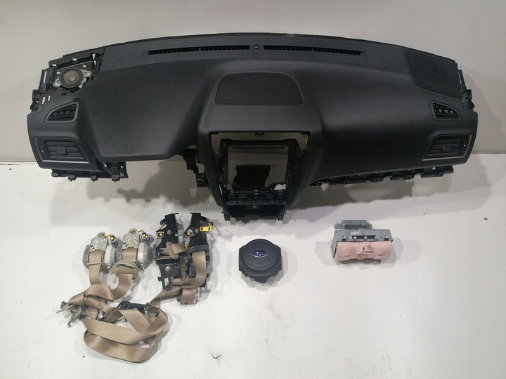 фото №1, Subaru outback v панель консоль подушка безпеки ремені