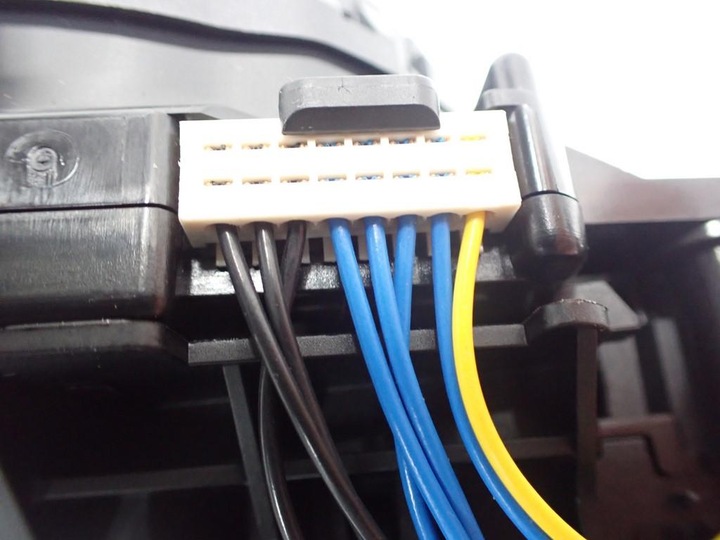 фото №10, Кермовий/підкермовий перемикач стрічка eu vw caddy 2k 2k7 v 22r