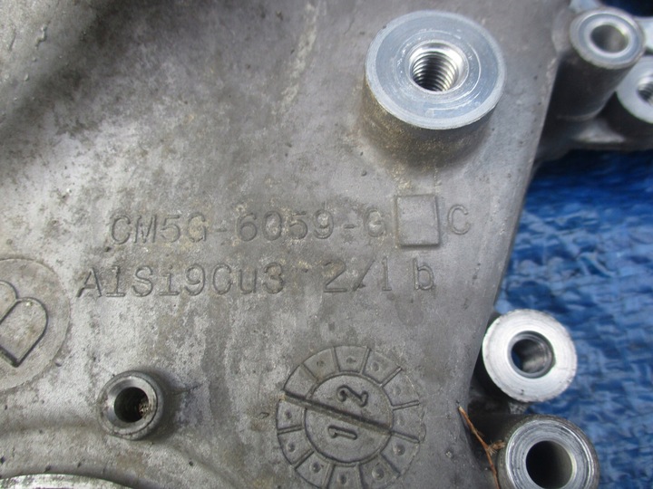 фото №3, Корпус распределительный вал ford focus mk3 c-max mk2 fiesta mk7 1.0 ecoboost