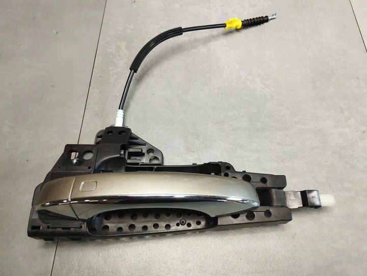 фото №1, Audi a6 c7 4g ручка ліва зад lz1u kessy led хром