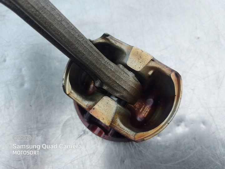 фото №4, Поршень 2.0 tfsi cym 06kbn 06k bn 82.420 06lj шатун
