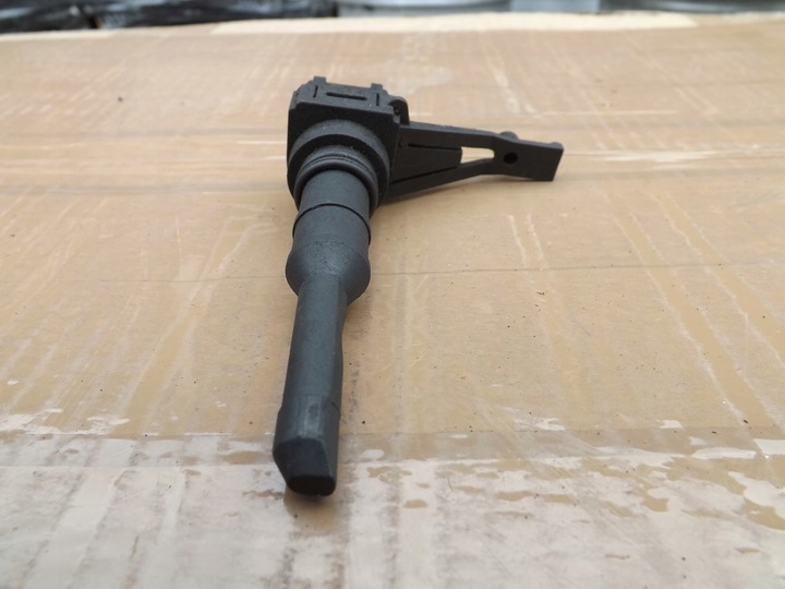 фото №9, Audi 80 a4 b5 vw passat b5 датчик скорости вращательной колёса 012409191d