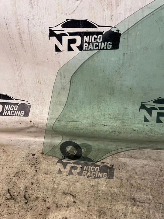 фото №2, Стекло дверь передних левых bmw 4 g26 i4 g26 2022 год