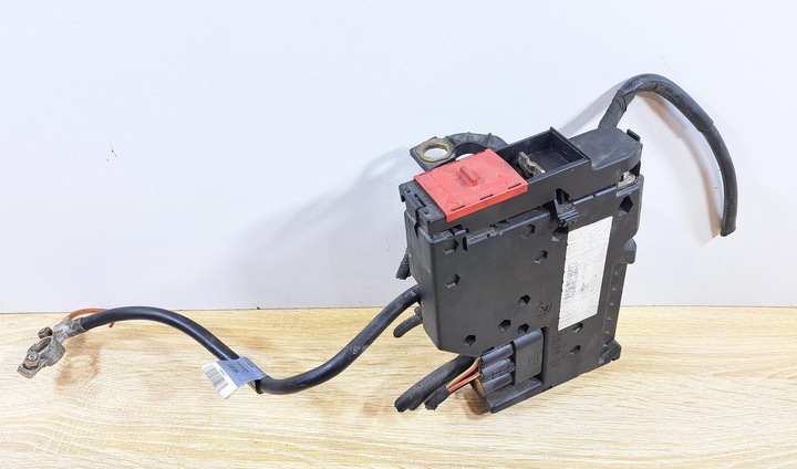 фото №1, Mercedes w212 клемма плюсовая пиротехническая a2125400450