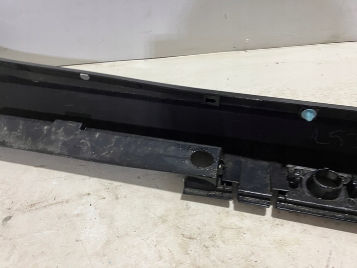 фото №11, #18 corolla e21 sedan поріг захист порогова зовнішня планка ліва 209