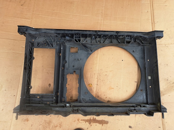 фото №5, Корпус вентилятора 2.0 hdi citroen c4 grand picasso i 1 9658574380